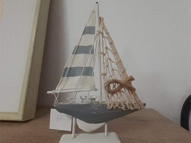 BARCO PEQUEÑO